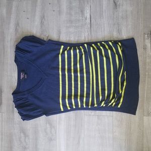 Hooked up size xl sweater T-shirt, blue and yellow